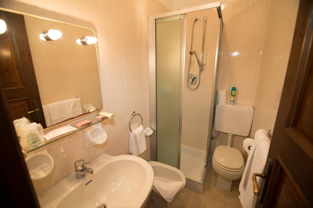 Hotel Edelweiss Limone Piemonte Δωμάτιο φωτογραφία